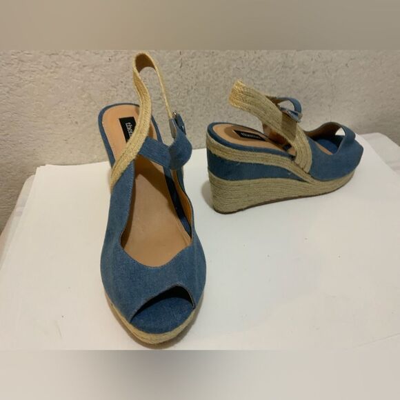 Theme Espadrille Wedge Shoes Blue Denim Size 10W - Picture 1 of 10